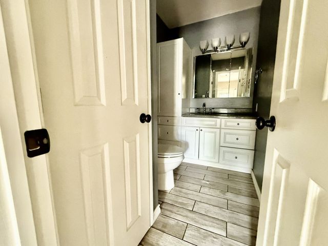 202 Juniper Street, Mansfield, TX 76063