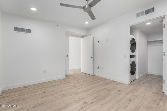 531 E WILLETTA Street 303, Phoenix, AZ 85004