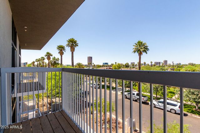 531 E WILLETTA Street 303, Phoenix, AZ 85004