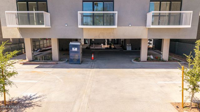 531 E WILLETTA Street 303, Phoenix, AZ 85004