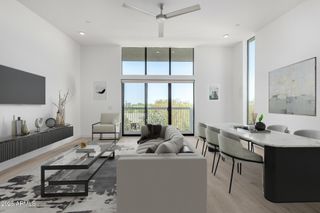 531 E WILLETTA Street 303, Phoenix, AZ 85004