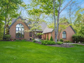 8403 Beeswing Court, Dublin, OH 43017