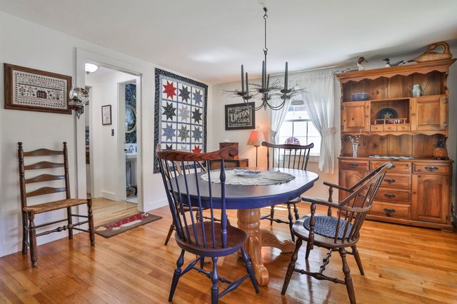 15 Hooker Street, Nashua, NH 03064