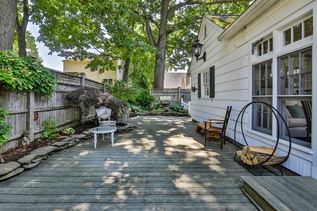 15 Hooker Street, Nashua, NH 03064