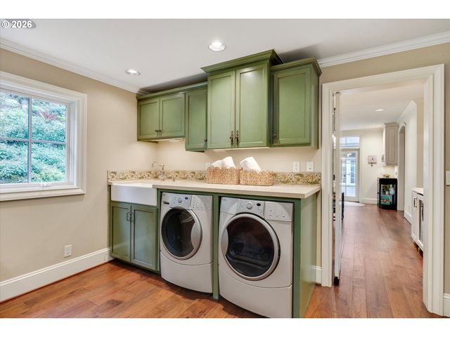 1011 TROON Rd, Lake Oswego, OR 97034