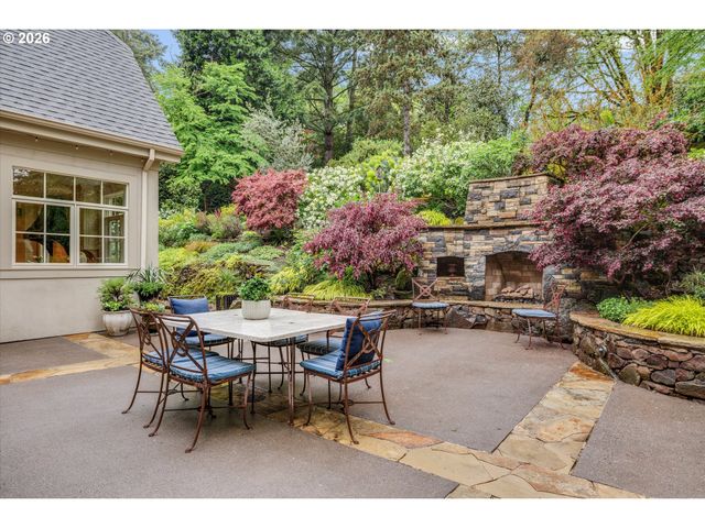 1011 TROON Rd, Lake Oswego, OR 97034