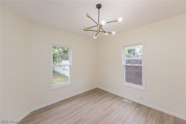 1558 Winchester Avenue, Lakewood, OH 44107