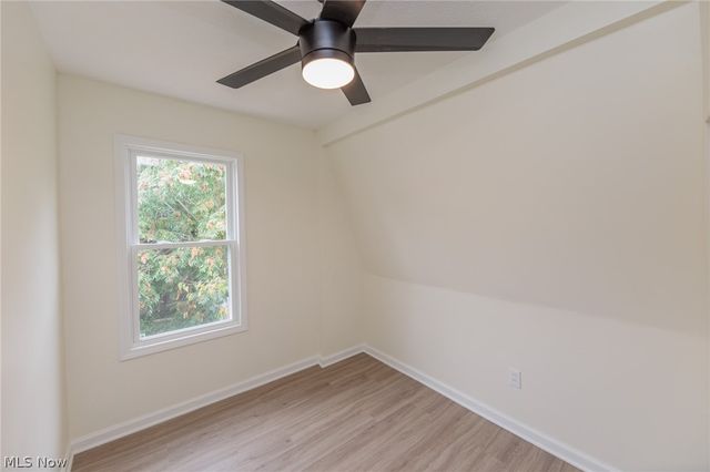 1558 Winchester Avenue, Lakewood, OH 44107