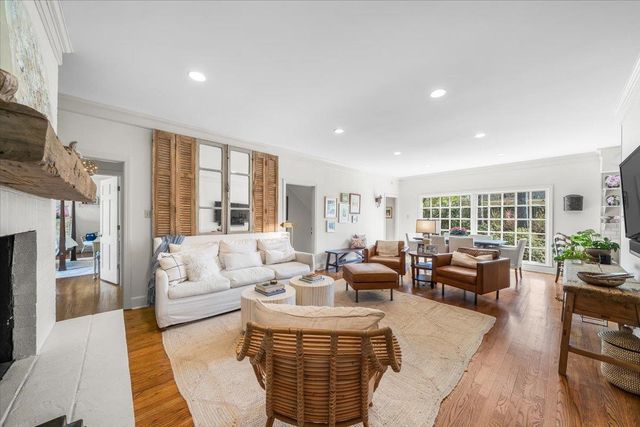 4303 HATHAWAY LN, Memphis, TN 38117