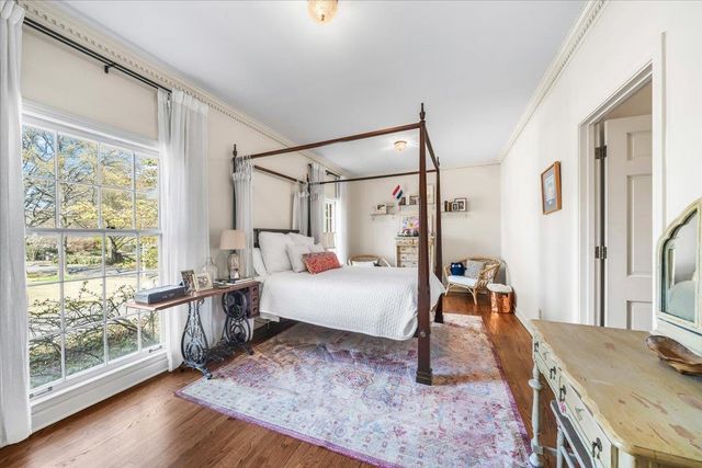 4303 HATHAWAY LN, Memphis, TN 38117