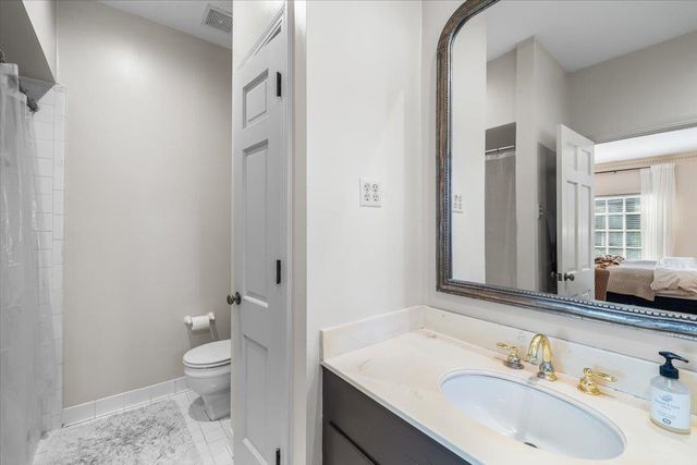 4303 HATHAWAY LN, Memphis, TN 38117