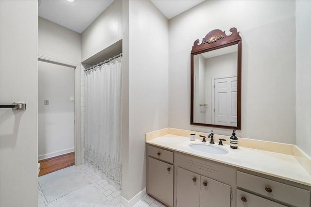 4303 HATHAWAY LN, Memphis, TN 38117