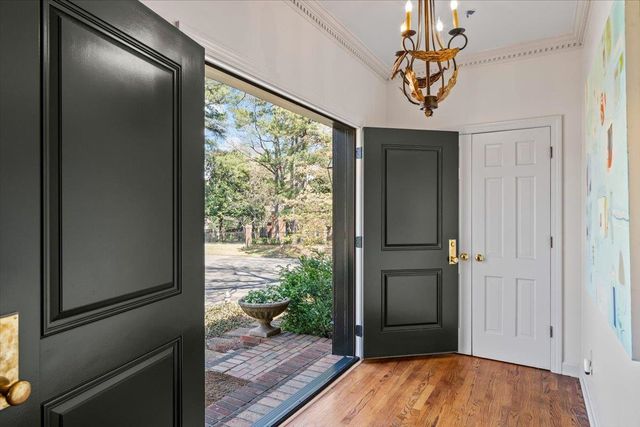 4303 HATHAWAY LN, Memphis, TN 38117