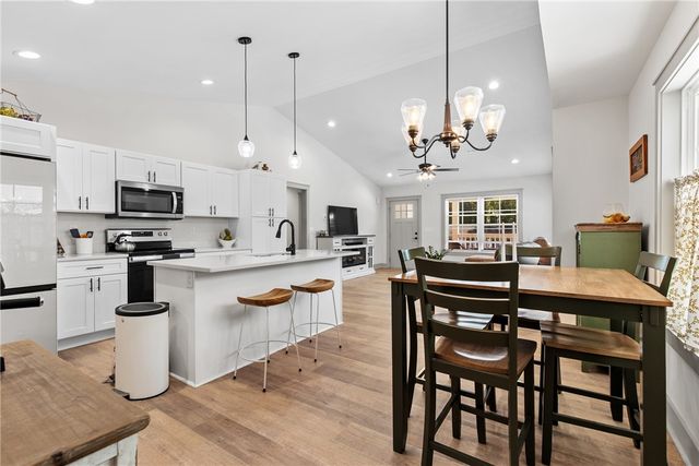 301 Shadybrook Drive B, Walhalla, SC 29691