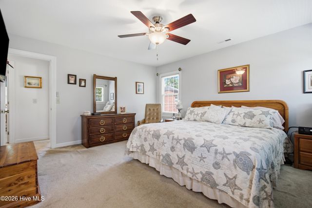 312 Lennox Place, Wilmington, NC 28412