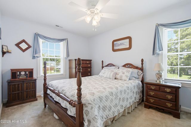312 Lennox Place, Wilmington, NC 28412