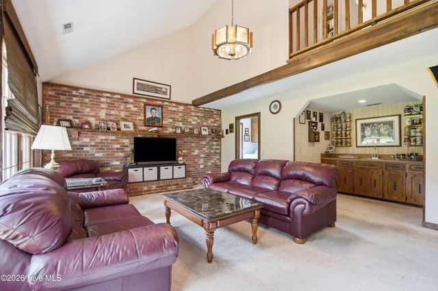312 Lennox Place, Wilmington, NC 28412