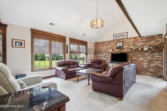 312 Lennox Place, Wilmington, NC 28412