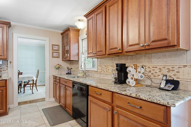 312 Lennox Place, Wilmington, NC 28412
