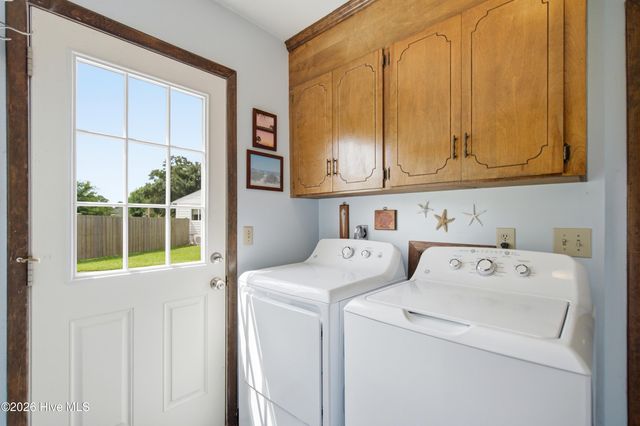 312 Lennox Place, Wilmington, NC 28412