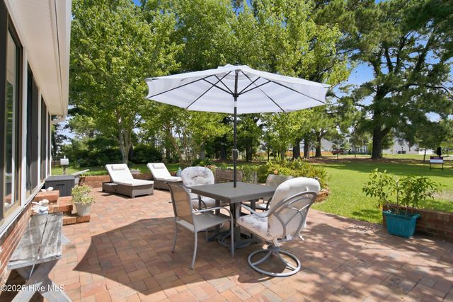 312 Lennox Place, Wilmington, NC 28412