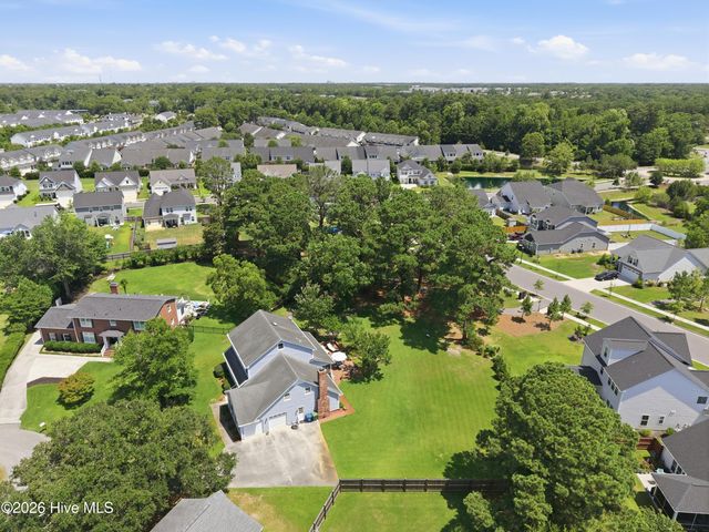 312 Lennox Place, Wilmington, NC 28412