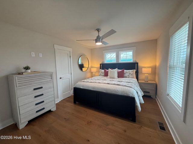 408 S Anderson Boulevard ., Topsail Beach, NC 28445