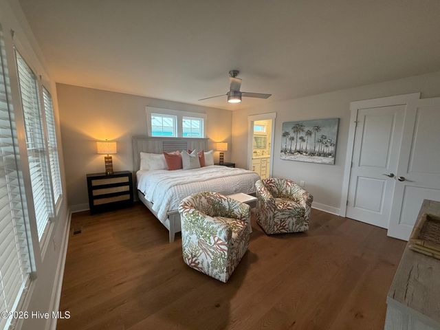 408 S Anderson Boulevard ., Topsail Beach, NC 28445
