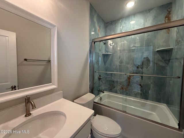 408 S Anderson Boulevard ., Topsail Beach, NC 28445