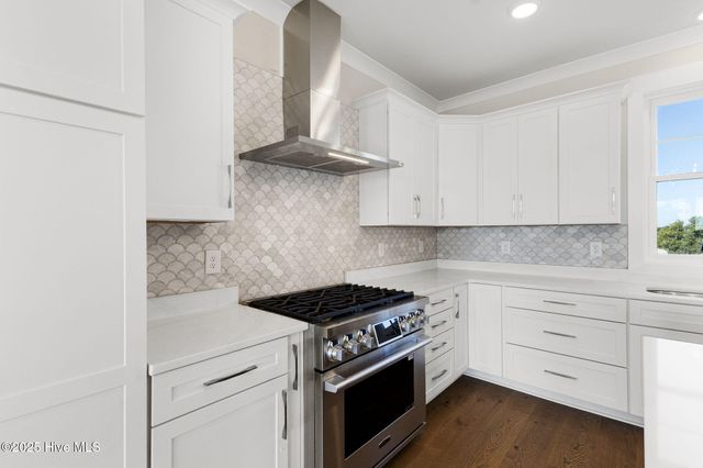 408 S Anderson Boulevard ., Topsail Beach, NC 28445