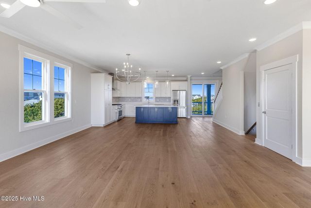 408 S Anderson Boulevard ., Topsail Beach, NC 28445