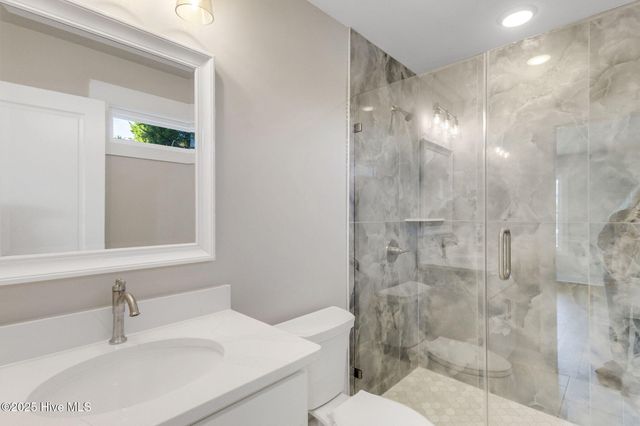 408 S Anderson Boulevard ., Topsail Beach, NC 28445