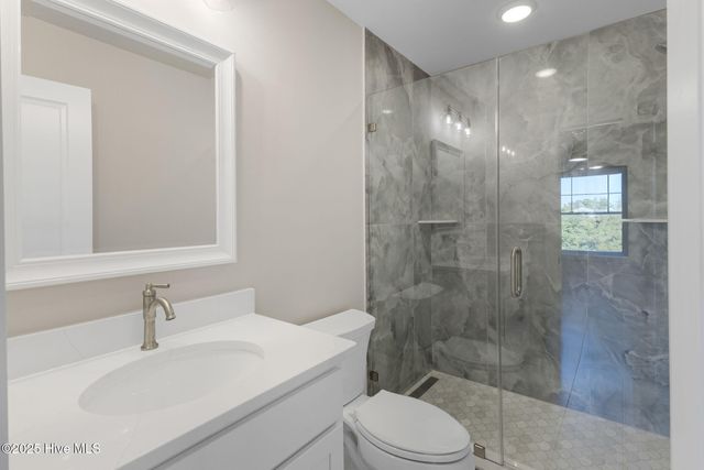 408 S Anderson Boulevard ., Topsail Beach, NC 28445