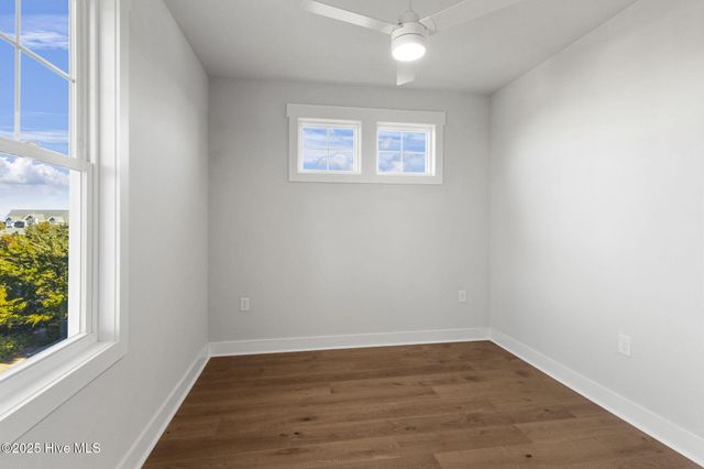 408 S Anderson Boulevard ., Topsail Beach, NC 28445