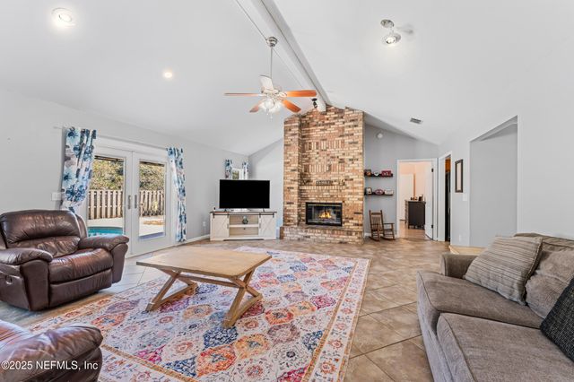 1763 PRONGHORN Court, Jacksonville, FL 32225