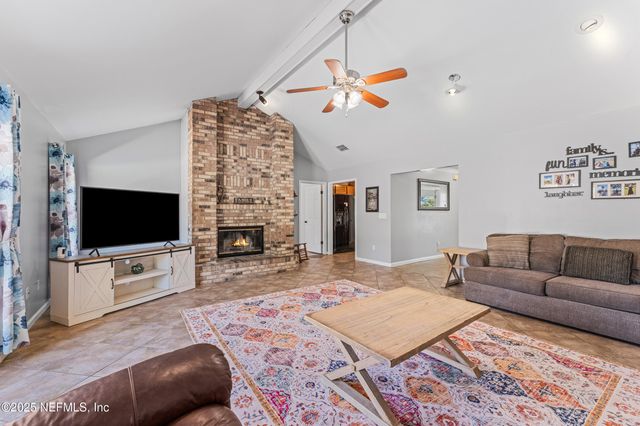 1763 PRONGHORN Court, Jacksonville, FL 32225