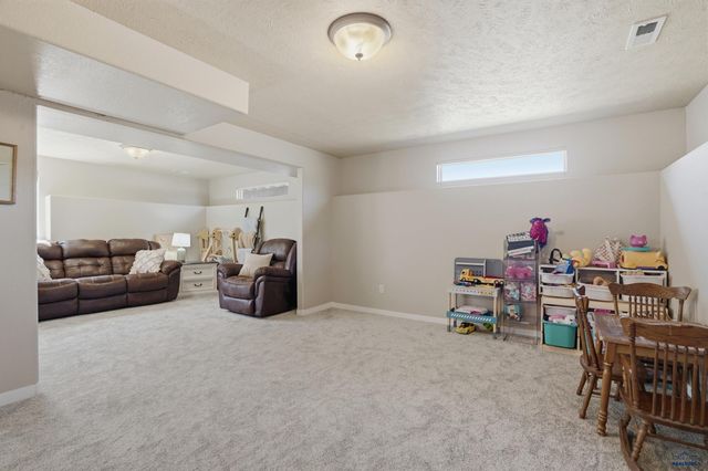 713 MISSOULA ST, Rapid City, SD 57703