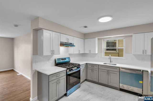 914 18th Street, Newark, NJ 07108
