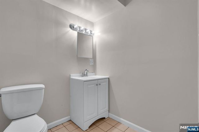 914 18th Street, Newark, NJ 07108