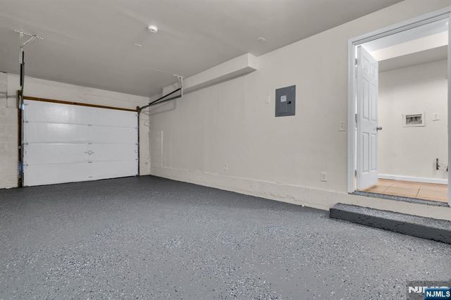 914 18th Street, Newark, NJ 07108