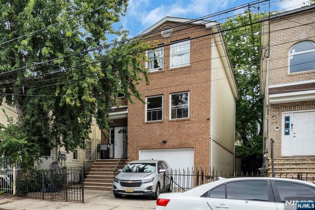 914 18th Street, Newark, NJ 07108