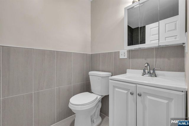 914 18th Street, Newark, NJ 07108