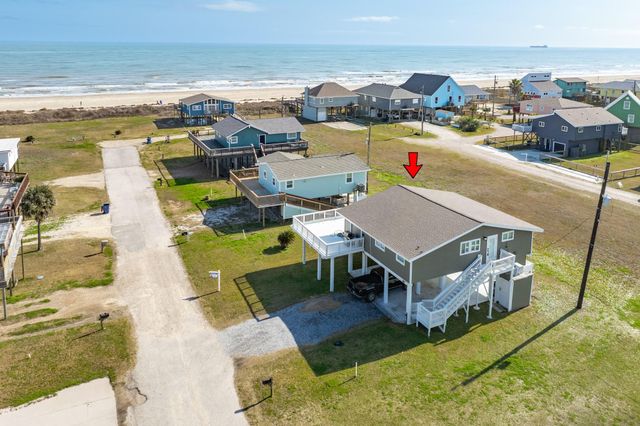 119 Nesmith Place, Freeport, TX 77541