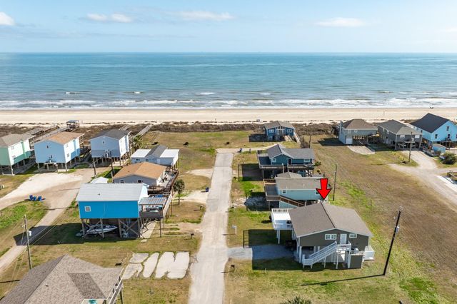 119 Nesmith Place, Freeport, TX 77541