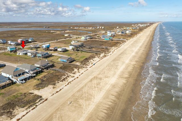 119 Nesmith Place, Freeport, TX 77541