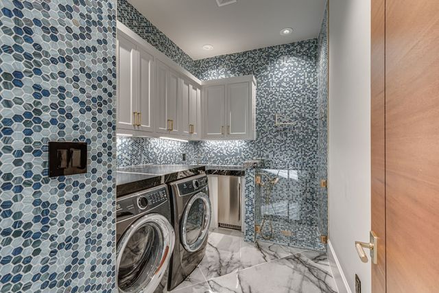 10039 Crestridge Drive, Whitney, TX 76692