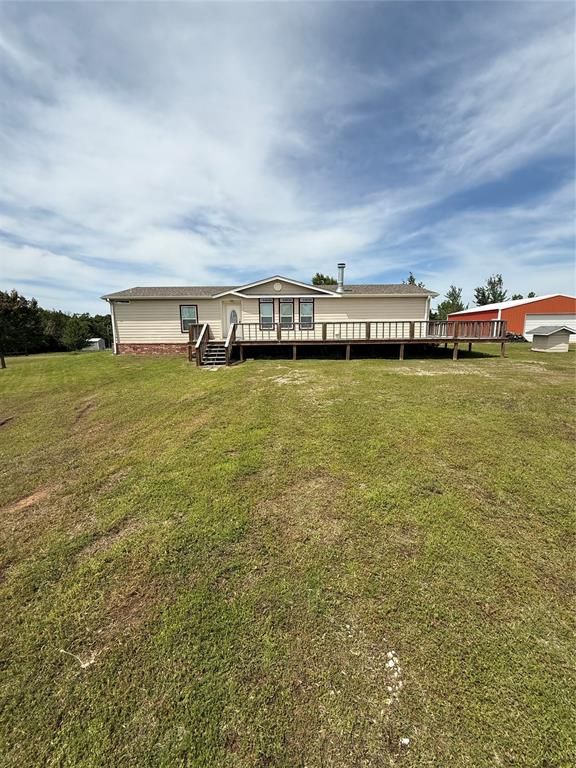 Image 1 of property listing at 106 Sundown Court, Mcloud, OK 74851