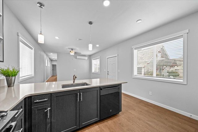 2625 Redwood Avenue, Grants Pass, OR 97527