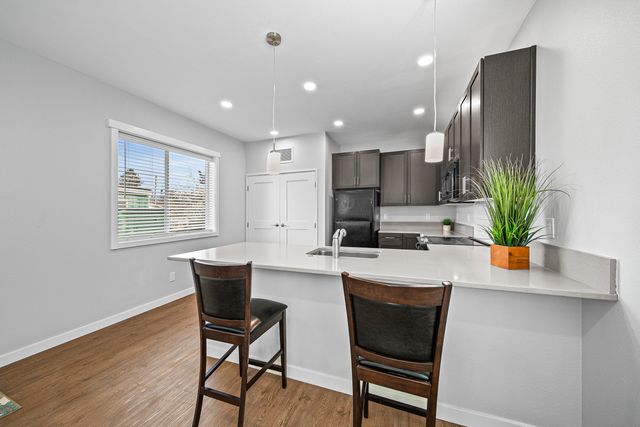 2625 Redwood Avenue, Grants Pass, OR 97527