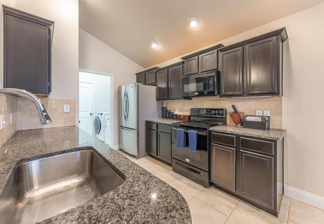 7028 97th Street, Lubbock, TX 79424